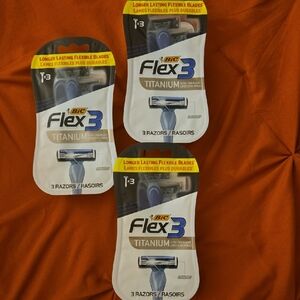 BIC Flex 3 Titanium Razors - Blue and White